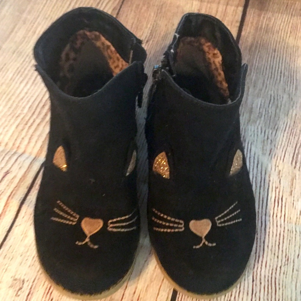 Cat & Jack girls booties